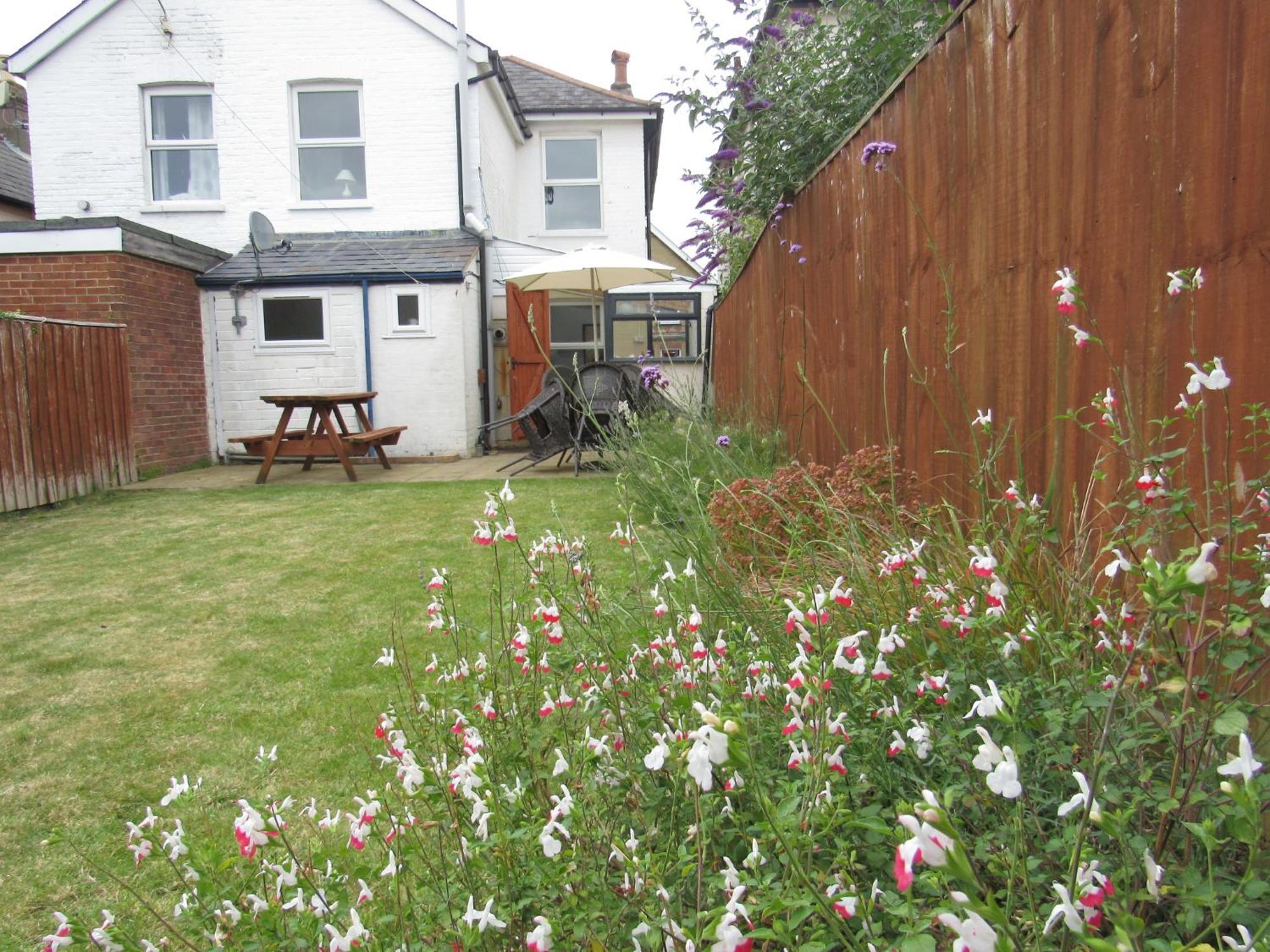 Yarborough Villa East Cowes Exterior photo